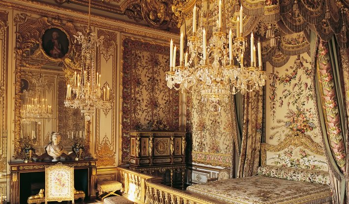 Bedrooms: Rococo  Fashion and Decor: A Cultural History