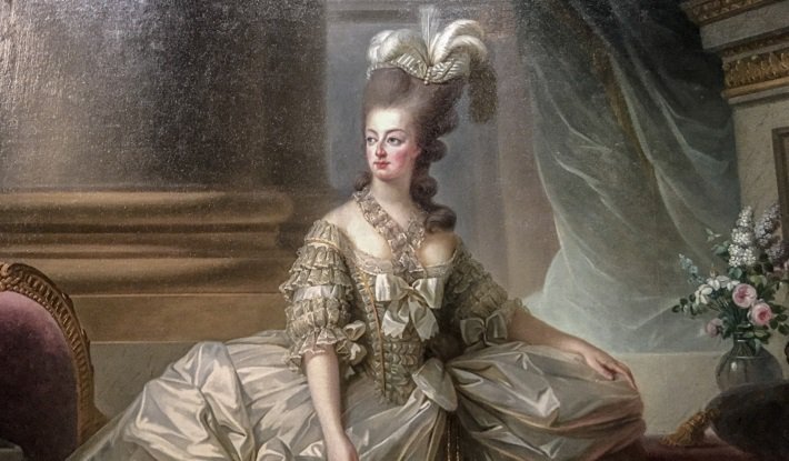 Blog Marie Antoinette The Interiors And Fashion Of A Style Icon