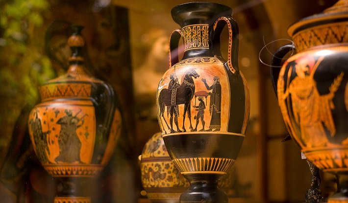 Blog - History of Antique Vases